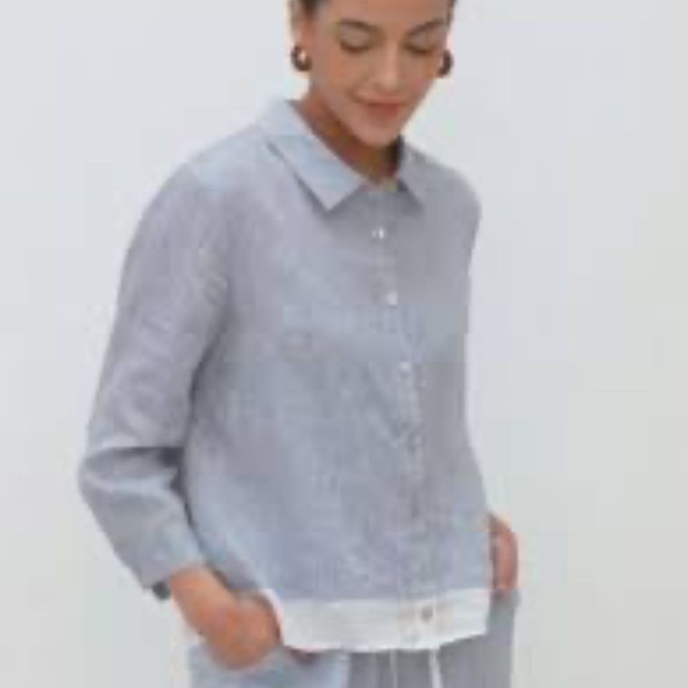 Women's Light Blue Button-Down Collared Shirt - Casual Relaxed Fit - Picture 12 of 16